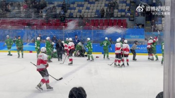 mksports体育欺人太甚😡土库曼斯坦赛后围殴中国香港球员，观众大骂SB+狂嘘