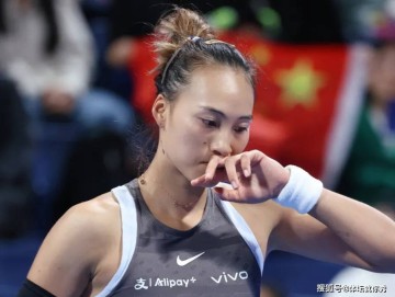 0-2!0-2!中国金花2人出局,张帅惨败,郑钦文下下签