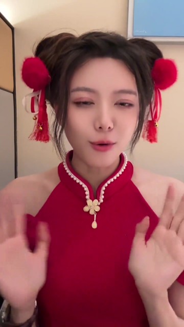 mksports体育骆歆分享视频：谁要的过年交差视频？我录了😾